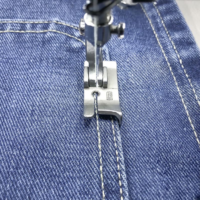 Industrial flat sewing machine - Sewing Expert review and price